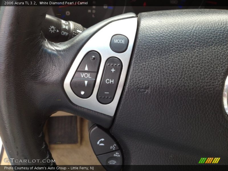 White Diamond Pearl / Camel 2006 Acura TL 3.2