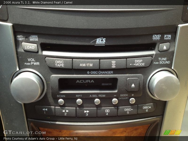 White Diamond Pearl / Camel 2006 Acura TL 3.2