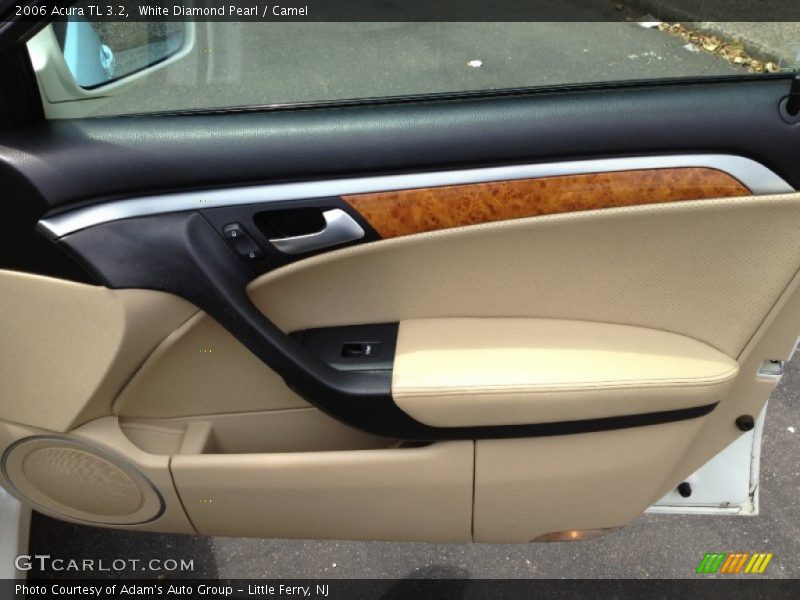 White Diamond Pearl / Camel 2006 Acura TL 3.2