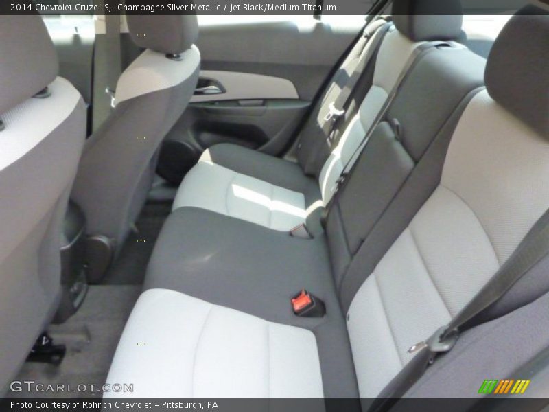Champagne Silver Metallic / Jet Black/Medium Titanium 2014 Chevrolet Cruze LS