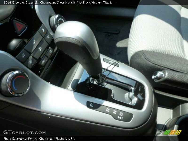 Champagne Silver Metallic / Jet Black/Medium Titanium 2014 Chevrolet Cruze LS