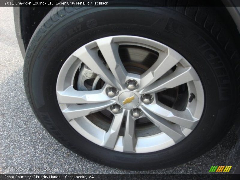 Cyber Gray Metallic / Jet Black 2011 Chevrolet Equinox LT
