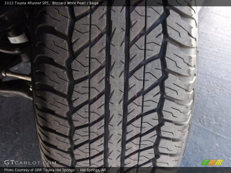 Blizzard White Pearl / Beige 2013 Toyota 4Runner SR5
