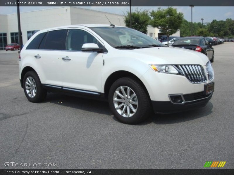 White Platinum Metallic Tri-Coat / Charcoal Black 2012 Lincoln MKX FWD