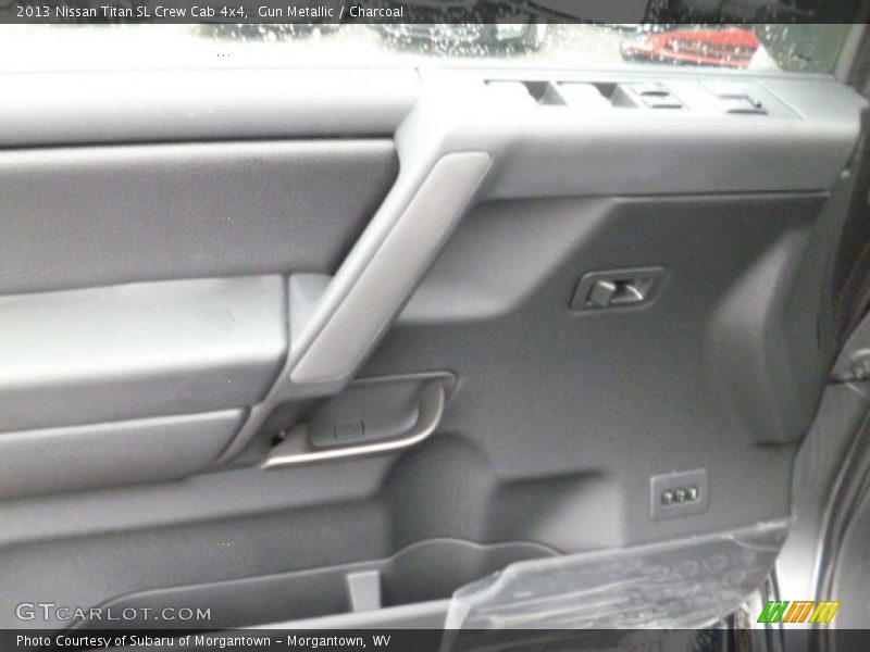 Gun Metallic / Charcoal 2013 Nissan Titan SL Crew Cab 4x4