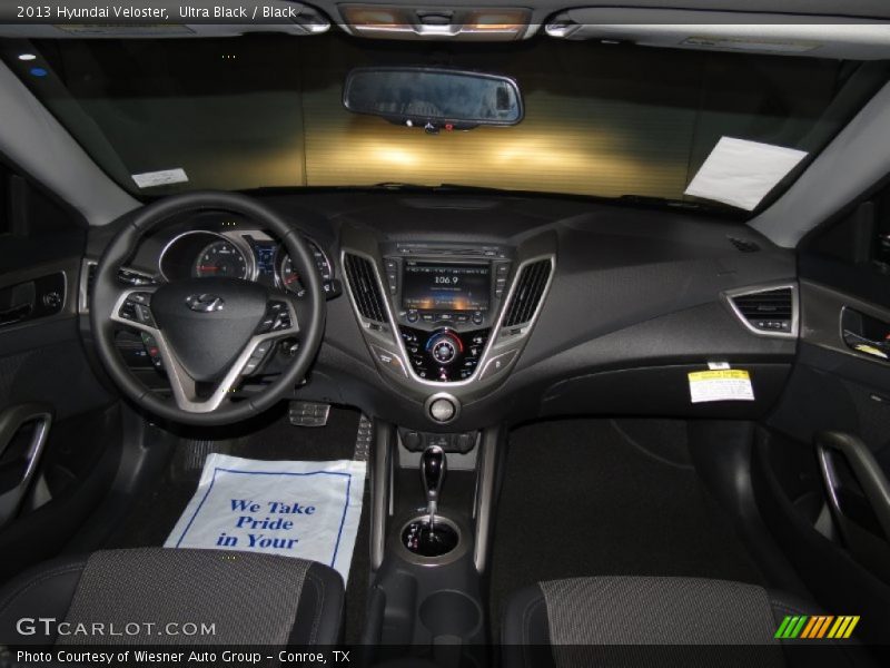Ultra Black / Black 2013 Hyundai Veloster