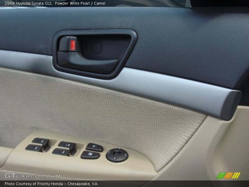 Powder White Pearl / Camel 2009 Hyundai Sonata GLS