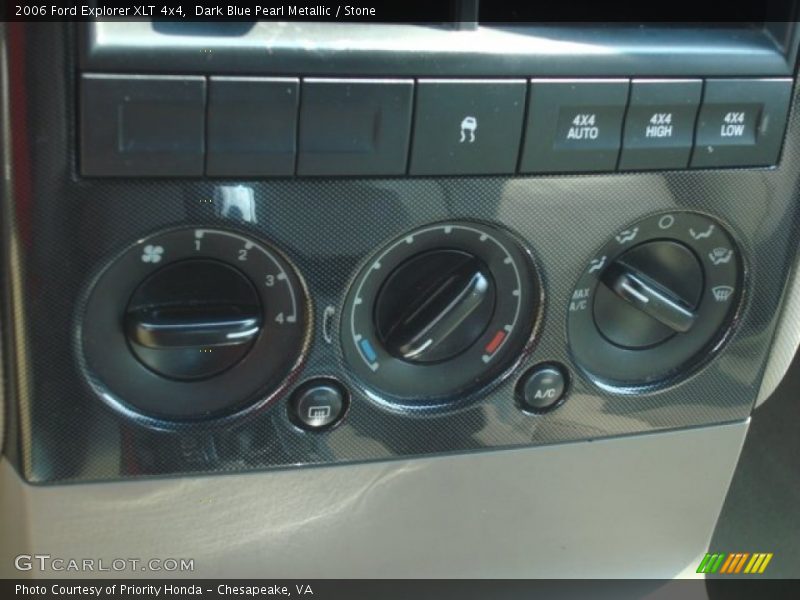 Dark Blue Pearl Metallic / Stone 2006 Ford Explorer XLT 4x4