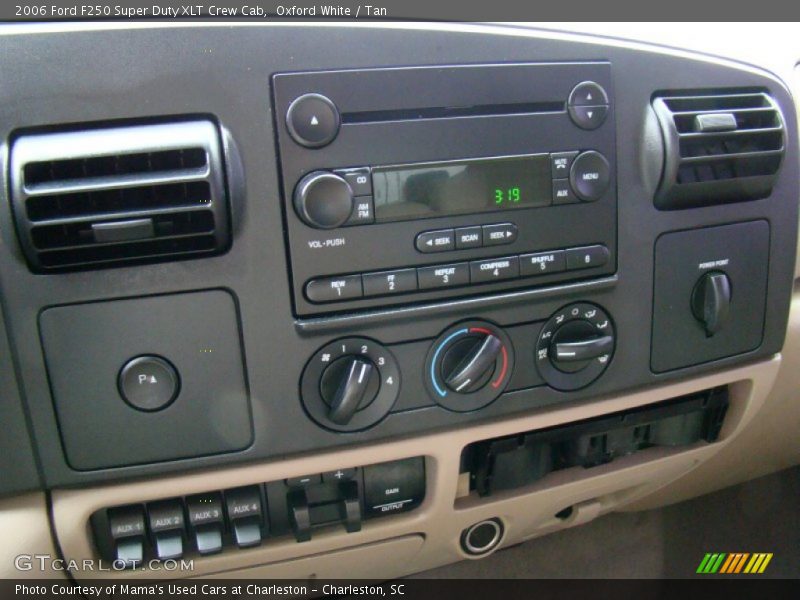 Oxford White / Tan 2006 Ford F250 Super Duty XLT Crew Cab