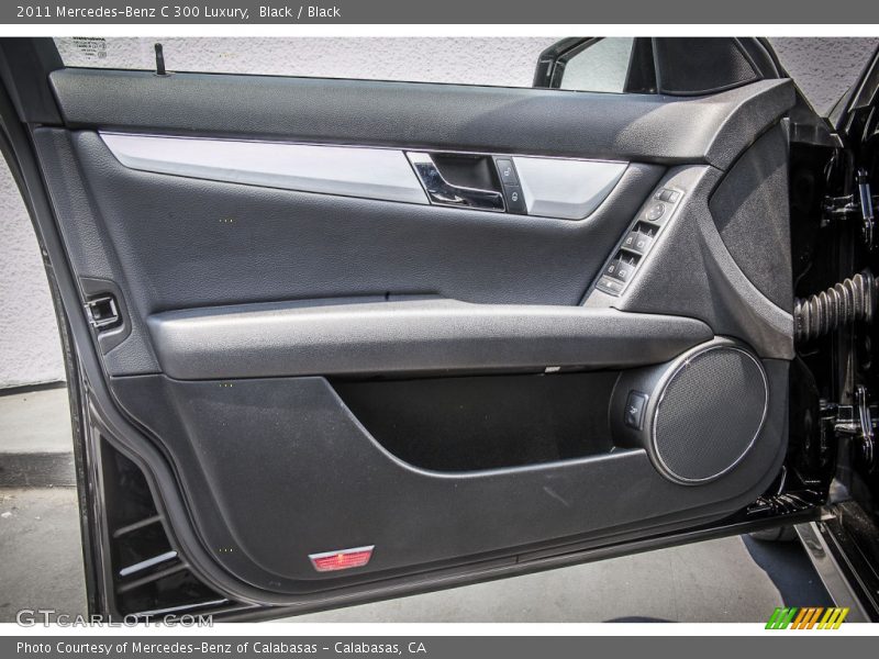 Black / Black 2011 Mercedes-Benz C 300 Luxury