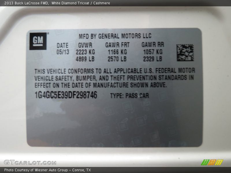 White Diamond Tricoat / Cashmere 2013 Buick LaCrosse FWD