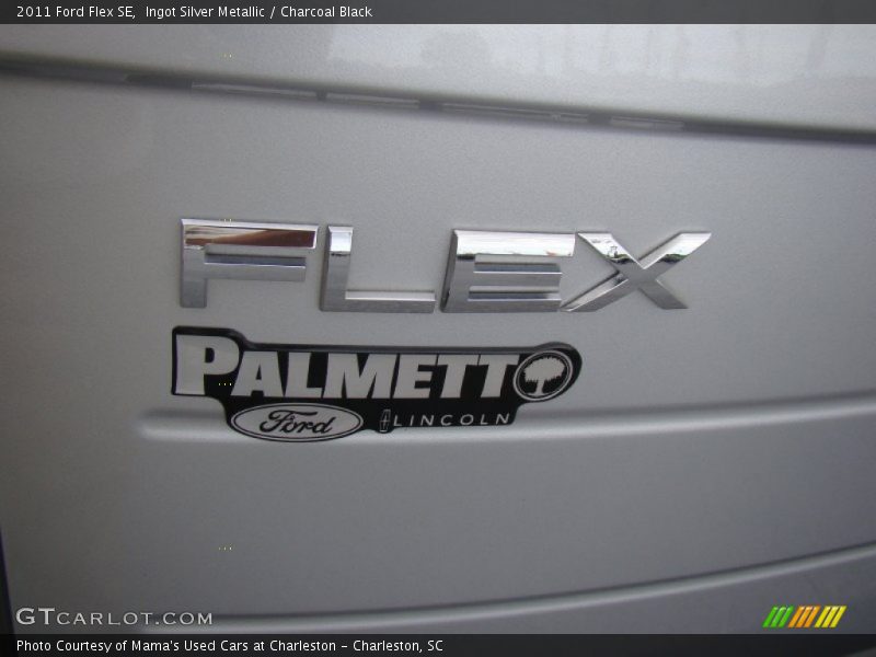 Ingot Silver Metallic / Charcoal Black 2011 Ford Flex SE