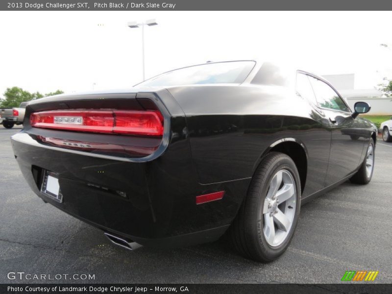 Pitch Black / Dark Slate Gray 2013 Dodge Challenger SXT