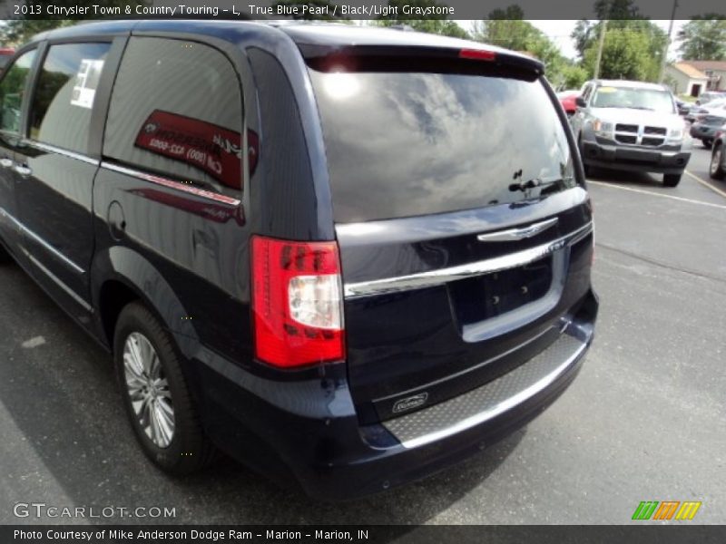 True Blue Pearl / Black/Light Graystone 2013 Chrysler Town & Country Touring - L