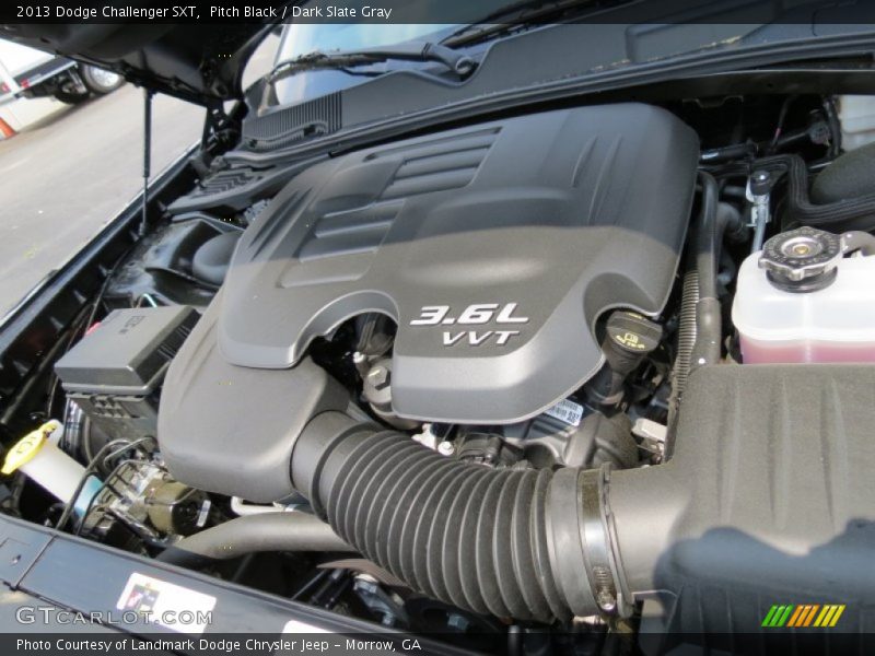 Pitch Black / Dark Slate Gray 2013 Dodge Challenger SXT