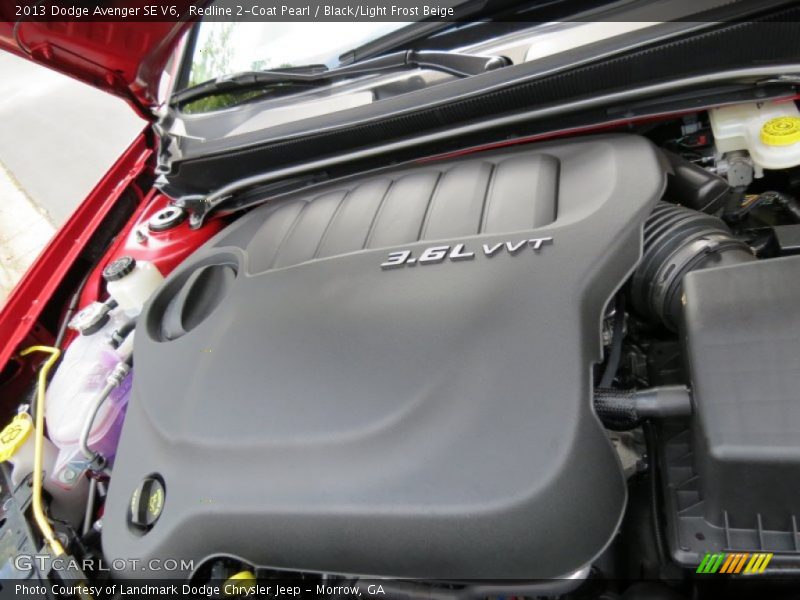 Redline 2-Coat Pearl / Black/Light Frost Beige 2013 Dodge Avenger SE V6