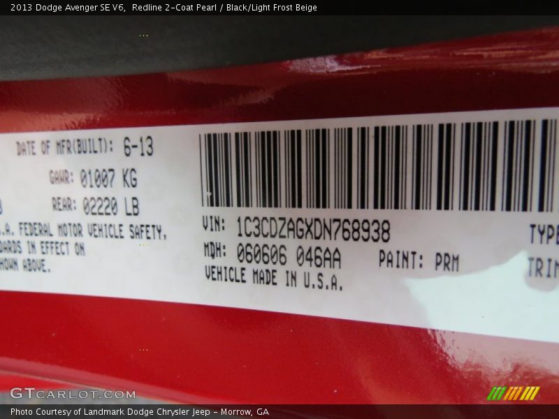 Redline 2-Coat Pearl / Black/Light Frost Beige 2013 Dodge Avenger SE V6