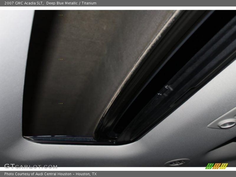 Deep Blue Metallic / Titanium 2007 GMC Acadia SLT
