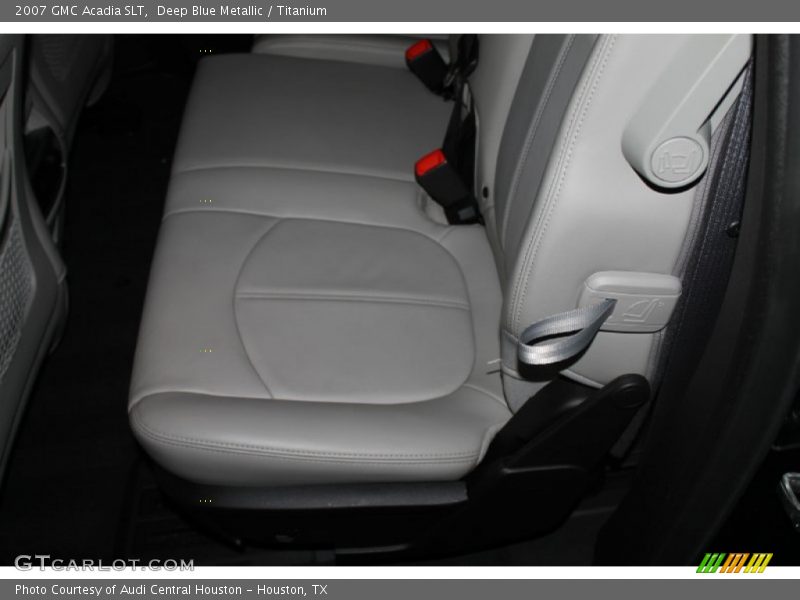 Deep Blue Metallic / Titanium 2007 GMC Acadia SLT