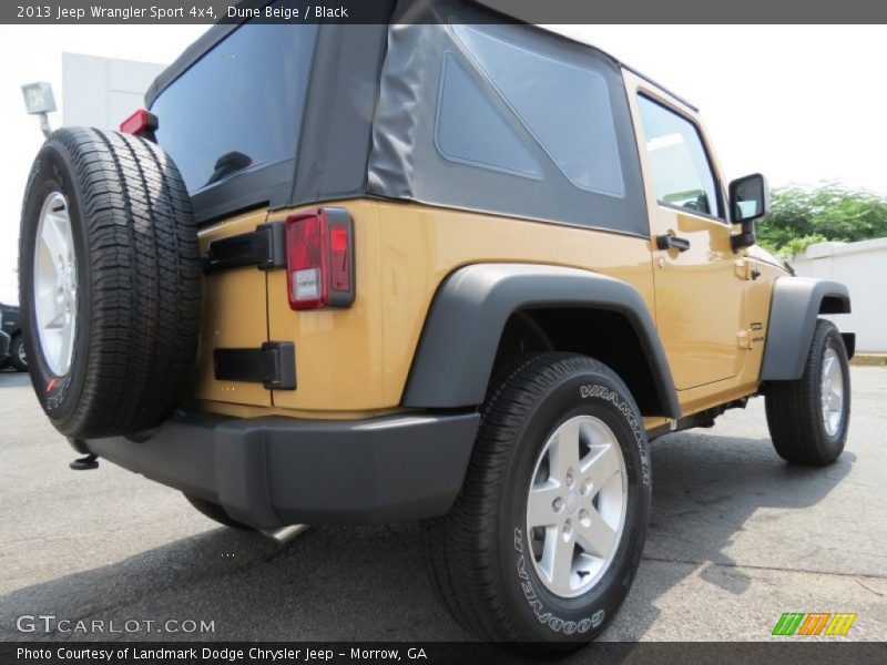 Dune Beige / Black 2013 Jeep Wrangler Sport 4x4