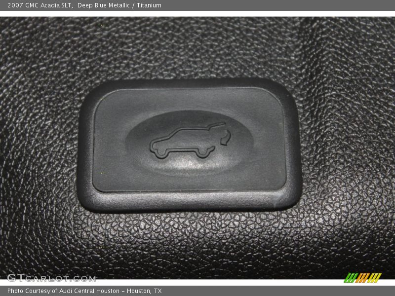 Deep Blue Metallic / Titanium 2007 GMC Acadia SLT