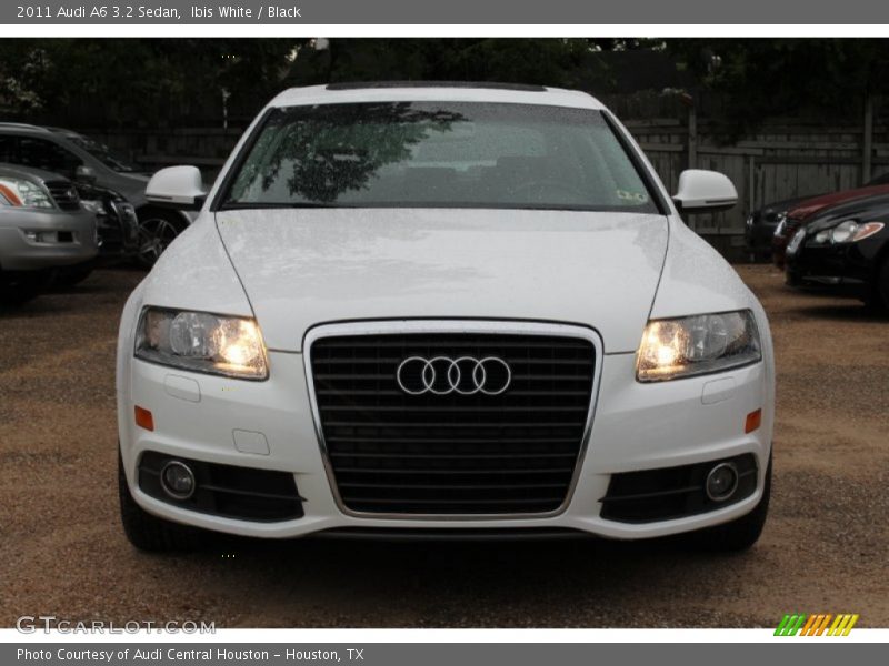 Ibis White / Black 2011 Audi A6 3.2 Sedan