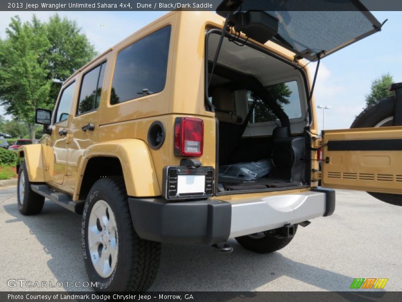 Dune / Black/Dark Saddle 2013 Jeep Wrangler Unlimited Sahara 4x4