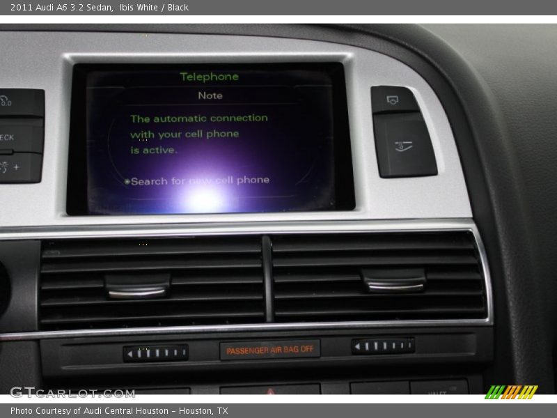 Ibis White / Black 2011 Audi A6 3.2 Sedan