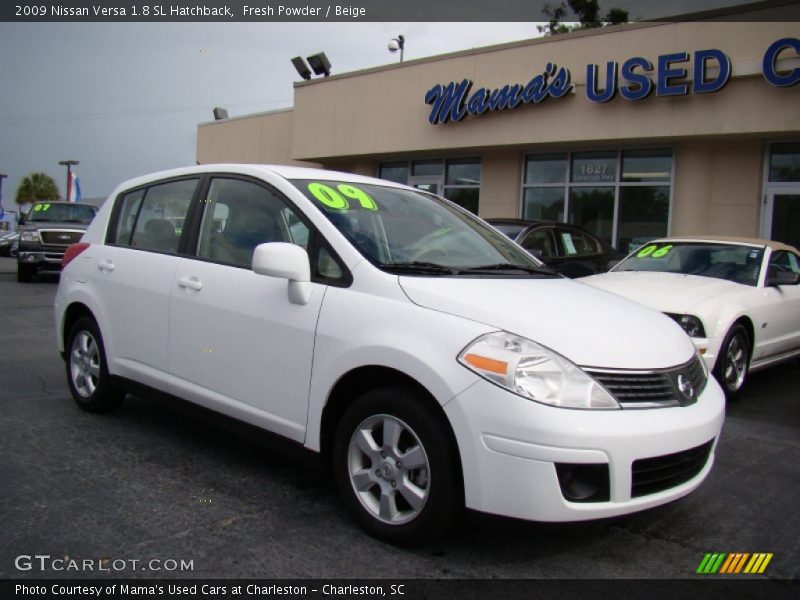 Fresh Powder / Beige 2009 Nissan Versa 1.8 SL Hatchback