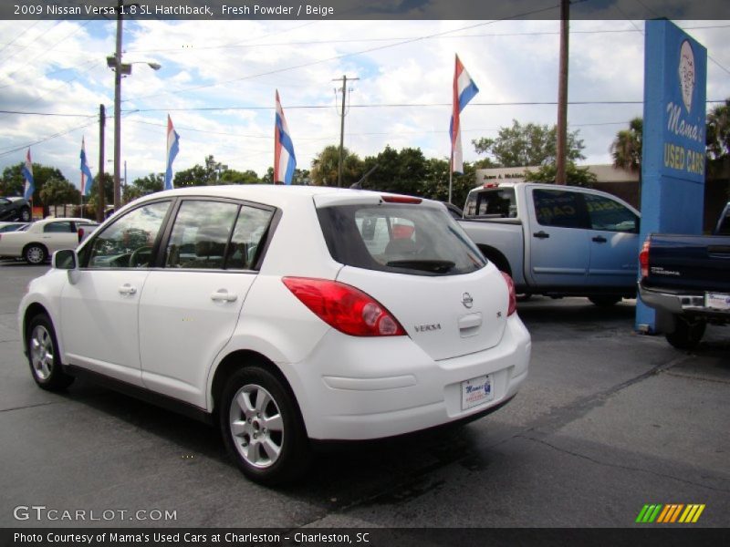 Fresh Powder / Beige 2009 Nissan Versa 1.8 SL Hatchback