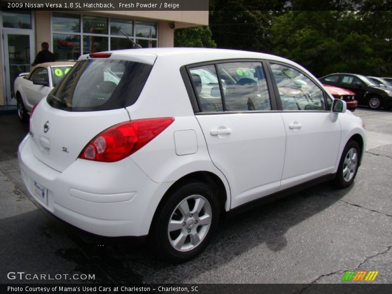 Fresh Powder / Beige 2009 Nissan Versa 1.8 SL Hatchback