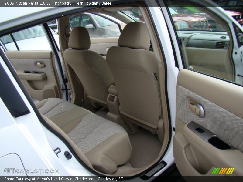 Fresh Powder / Beige 2009 Nissan Versa 1.8 SL Hatchback