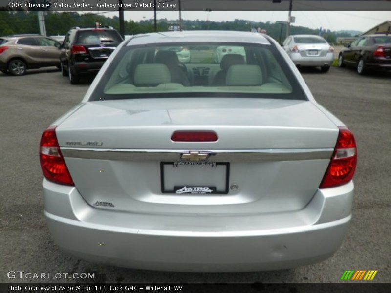 Galaxy Silver Metallic / Gray 2005 Chevrolet Malibu Sedan