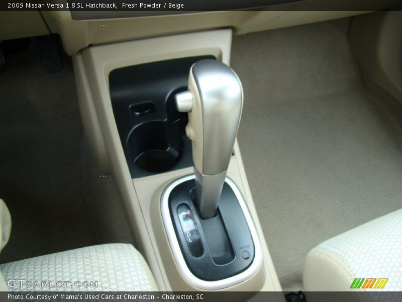 Fresh Powder / Beige 2009 Nissan Versa 1.8 SL Hatchback