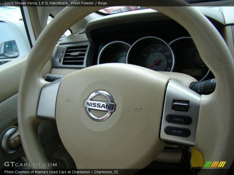 Fresh Powder / Beige 2009 Nissan Versa 1.8 SL Hatchback