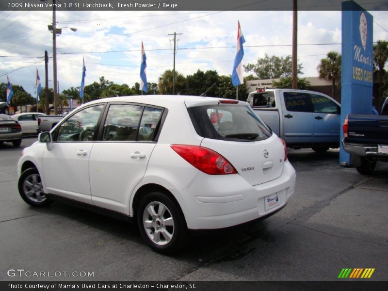 Fresh Powder / Beige 2009 Nissan Versa 1.8 SL Hatchback