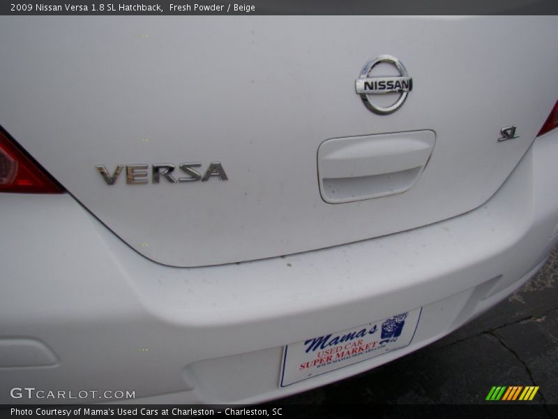 Fresh Powder / Beige 2009 Nissan Versa 1.8 SL Hatchback