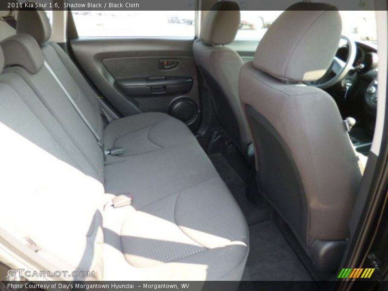 Shadow Black / Black Cloth 2011 Kia Soul 1.6