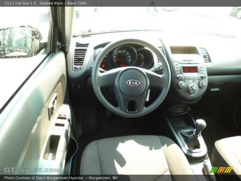 Shadow Black / Black Cloth 2011 Kia Soul 1.6