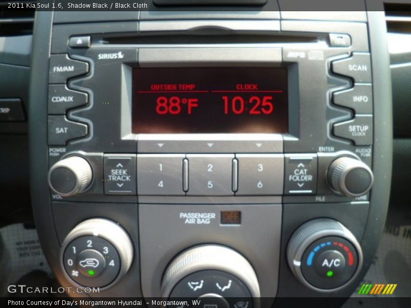 Shadow Black / Black Cloth 2011 Kia Soul 1.6
