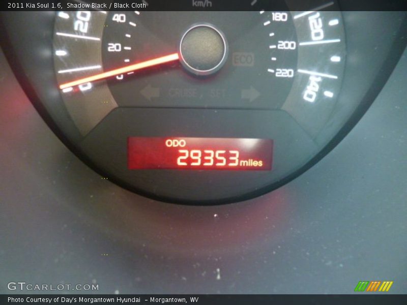 Shadow Black / Black Cloth 2011 Kia Soul 1.6
