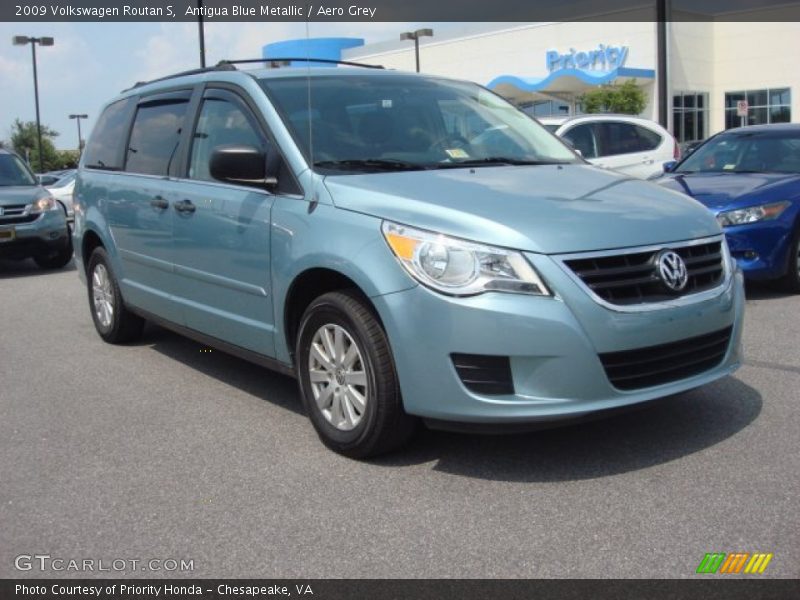 Antigua Blue Metallic / Aero Grey 2009 Volkswagen Routan S