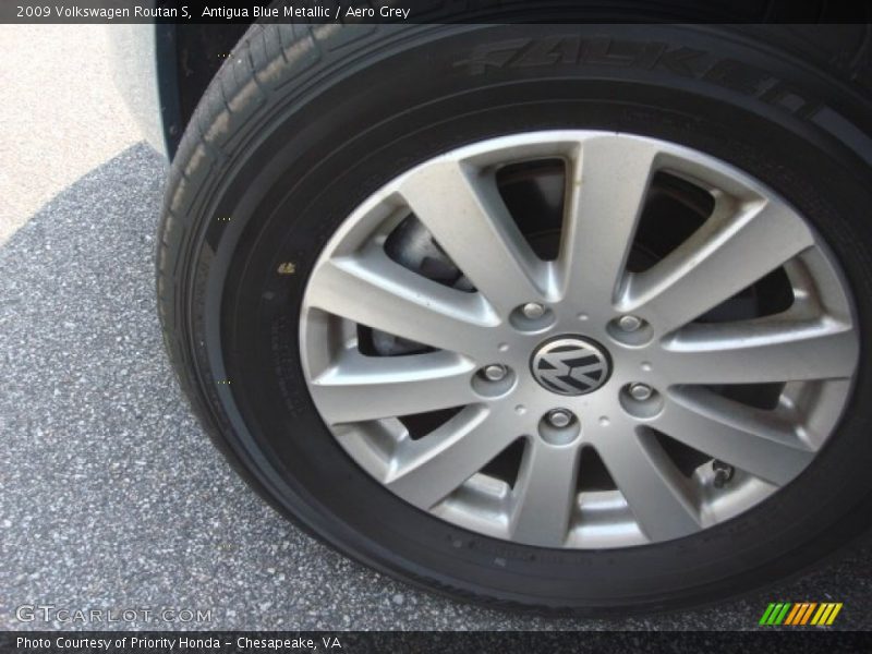 Antigua Blue Metallic / Aero Grey 2009 Volkswagen Routan S