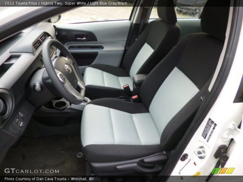 Super White / Light Blue Gray/Black 2013 Toyota Prius c Hybrid Two