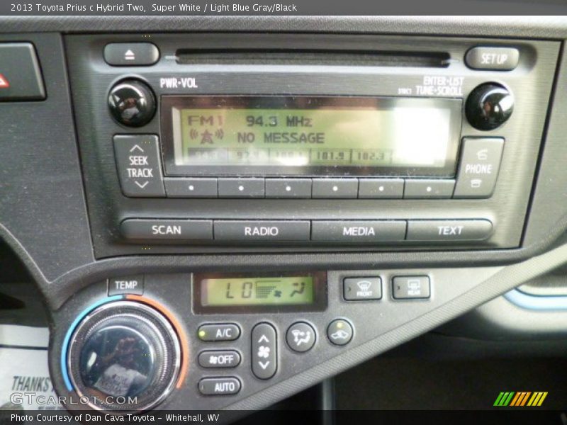 Super White / Light Blue Gray/Black 2013 Toyota Prius c Hybrid Two