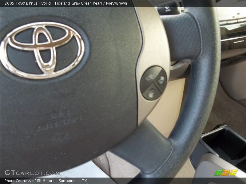 Tideland Gray Green Pearl / Ivory/Brown 2005 Toyota Prius Hybrid