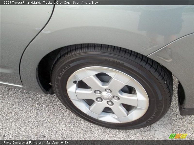 Tideland Gray Green Pearl / Ivory/Brown 2005 Toyota Prius Hybrid