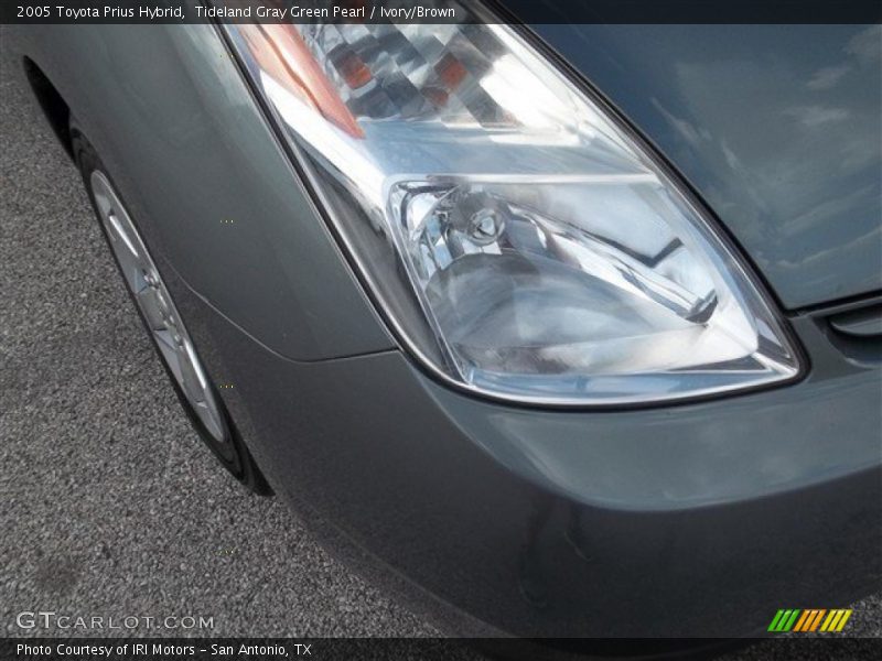 Tideland Gray Green Pearl / Ivory/Brown 2005 Toyota Prius Hybrid