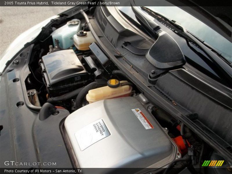 Tideland Gray Green Pearl / Ivory/Brown 2005 Toyota Prius Hybrid