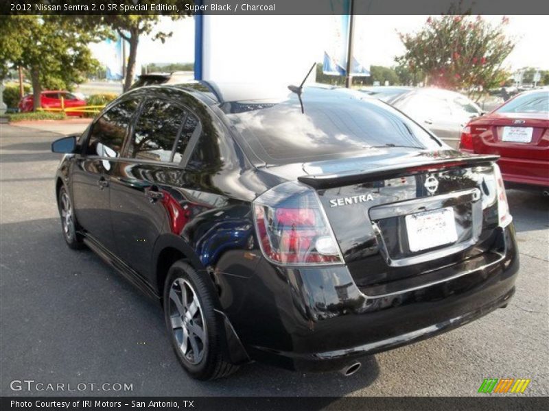 Super Black / Charcoal 2012 Nissan Sentra 2.0 SR Special Edition